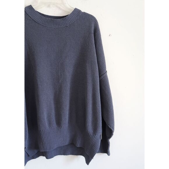Abercrombie & Fitch Soft Grayish Blue Sweater - Size Small - Picture 2 of 8